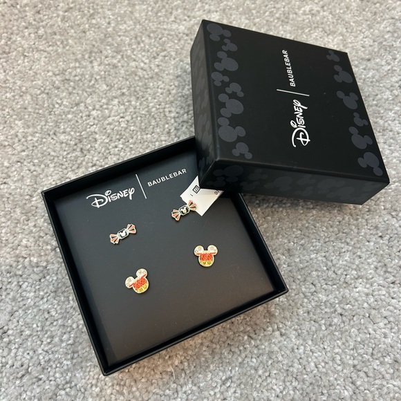 NWT BaubleBar Disney Mickey Mouse Halloween Stud Earrings Set - Picture 1 of 3